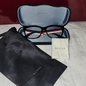 Gucci Black and Red Women's Glasses